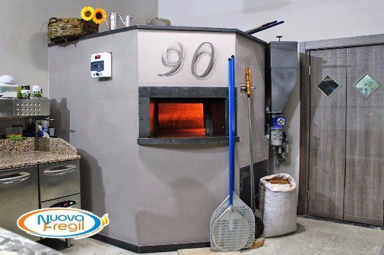 Pizzeria 90