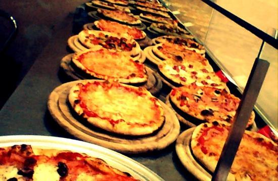 Pizz€uro
