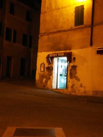 Petto's Pizza