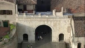 Arco di Augusto