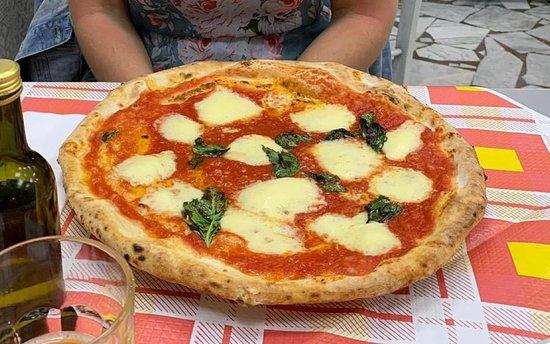 Pizzeria Napoli Centro