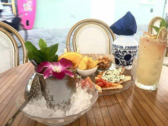 Tiki Comber