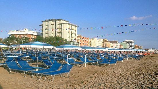 Bagno14 Fin di Umberto Zanzini