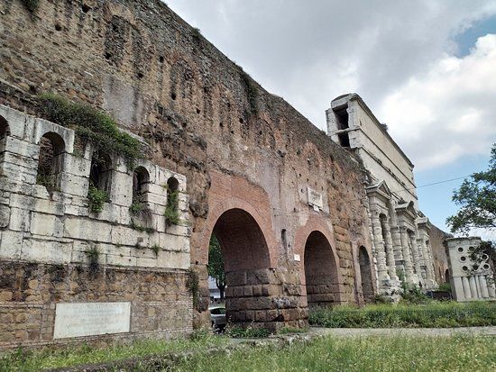Mura di Roma