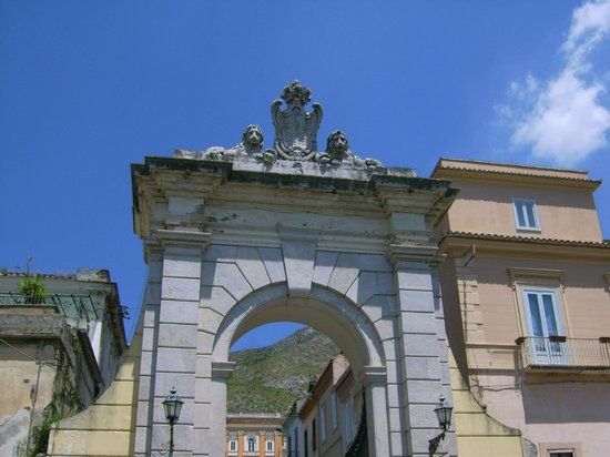 Arco Borbonico