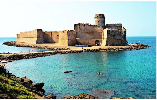Costa da Capocolonna a Le Castella