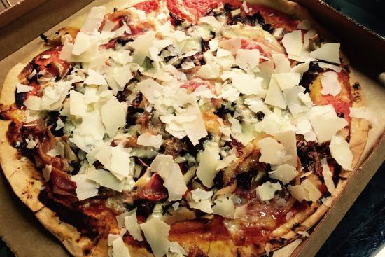 Super Pizza